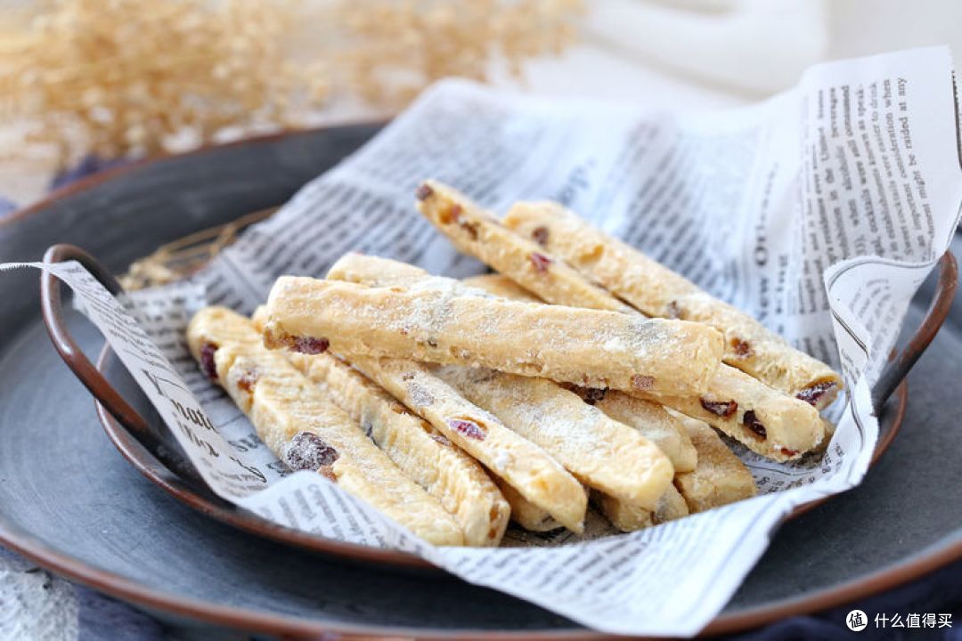 自制减肥充饥小零食,不加水不加油,一拌一切再一烤,低卡又美味