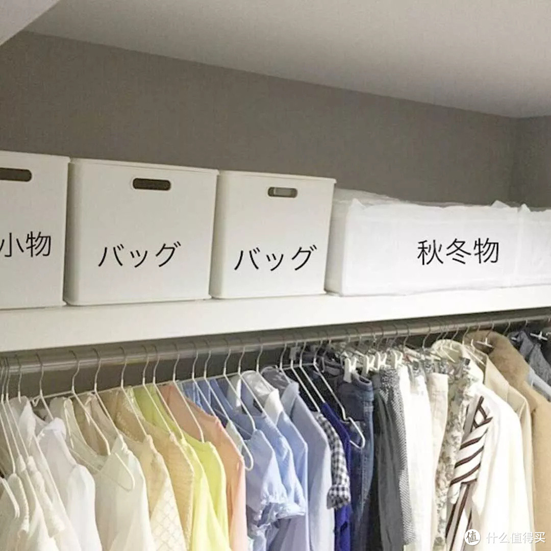日本主妇的强迫症衣柜收纳术，不只多塞50件衣服，还能10秒换季