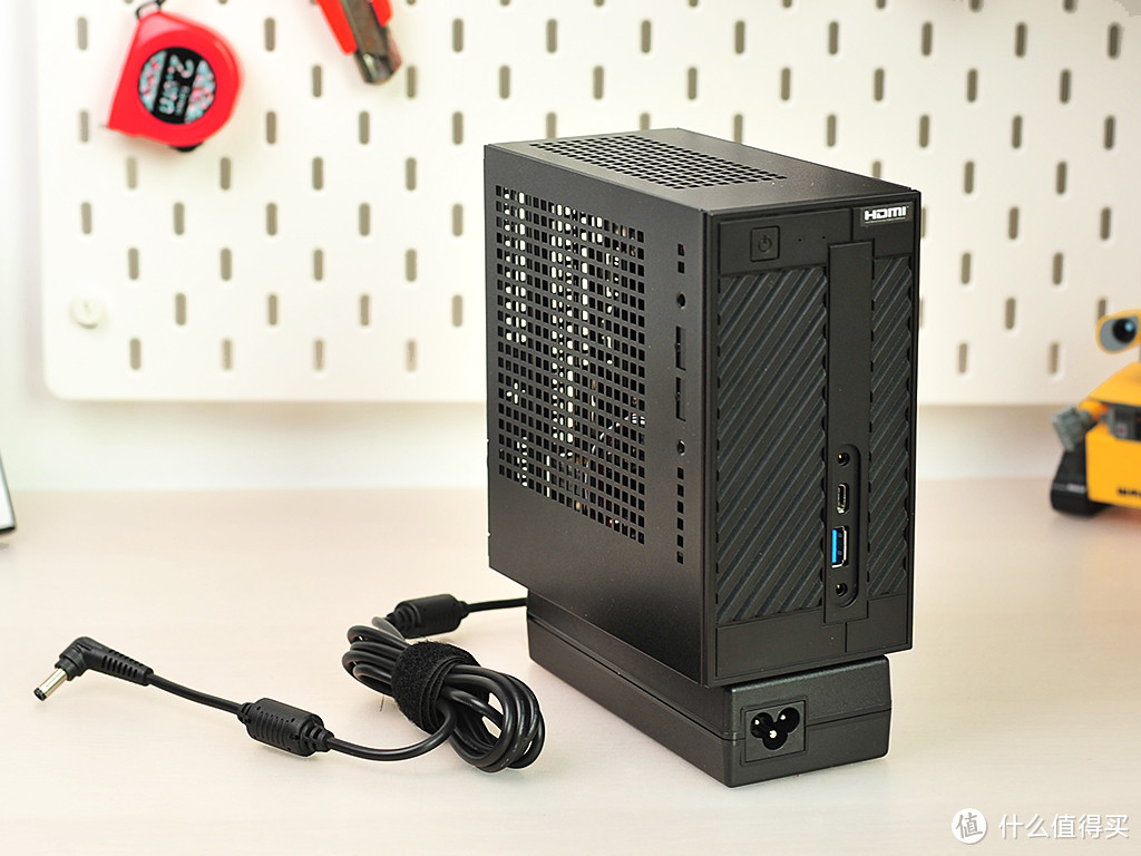 主机篇：520送老婆DeskMini A300，NOX高频条能否带2400G飞