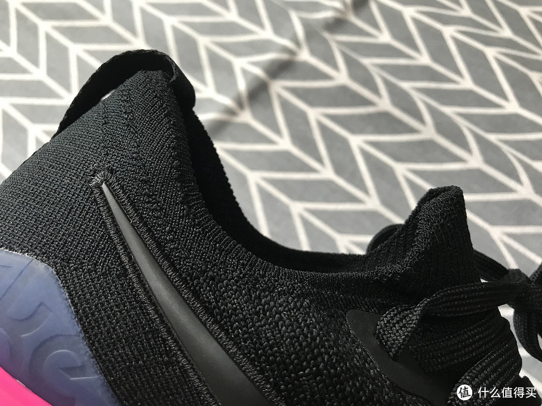 NIKE EPIC REACT FLYKNIT 2男子跑步鞋