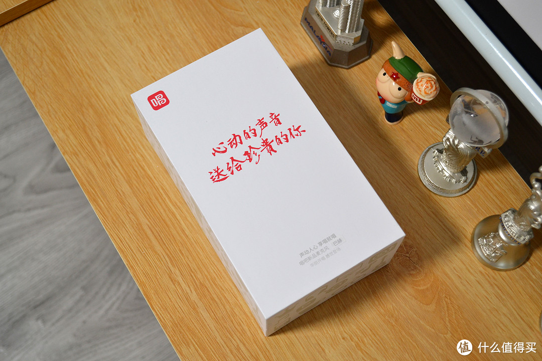 热爱唱歌的人,往往运气都不会差,张大妈众测唱吧麦克风(巴赫)