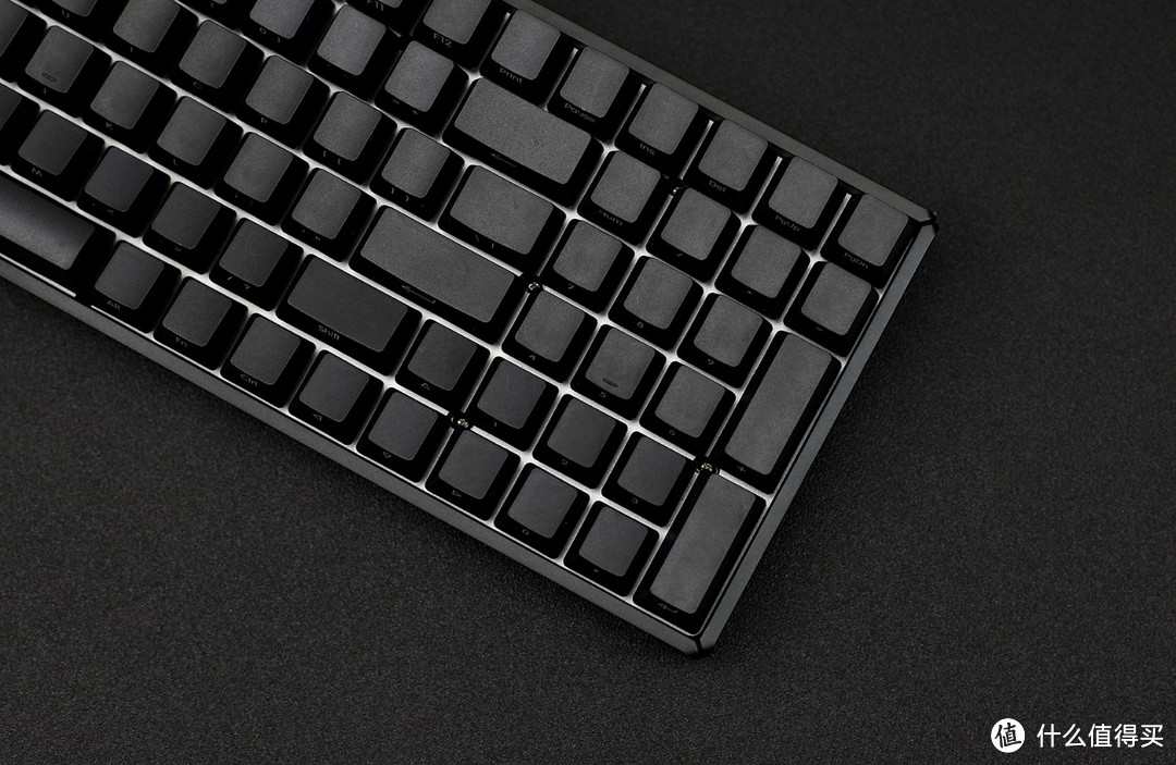 “霸气侧漏” iQunix F96碳黑版双模机械键盘体验