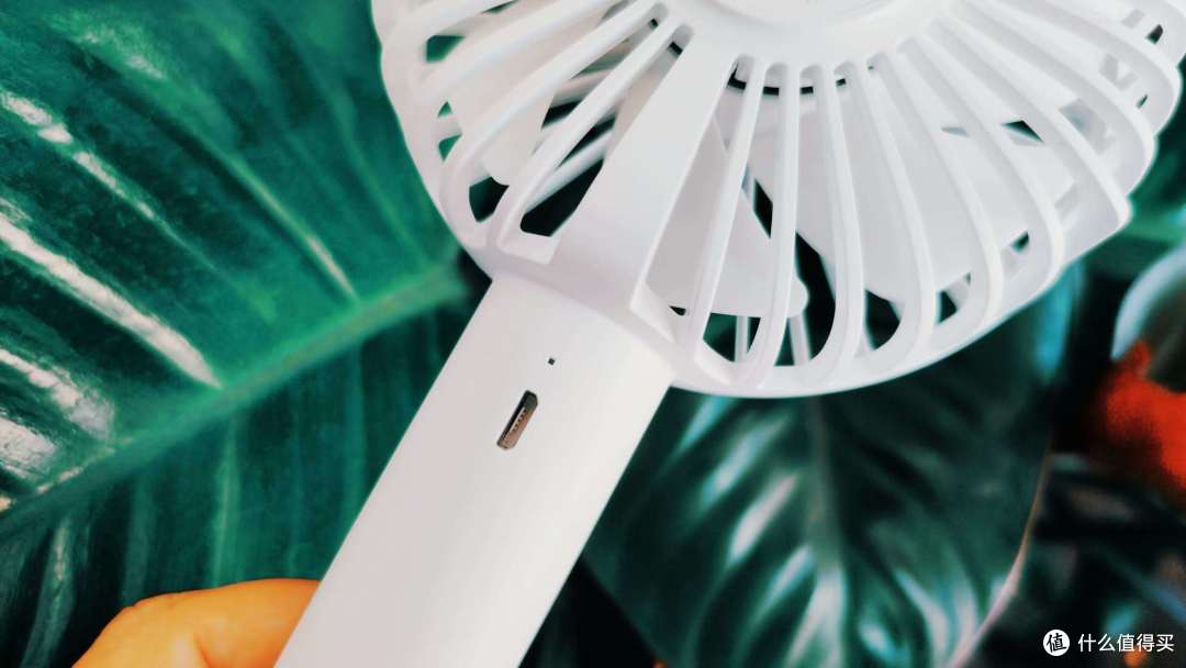 ZMI 手持随身风扇——夏日凉爽好伴侣