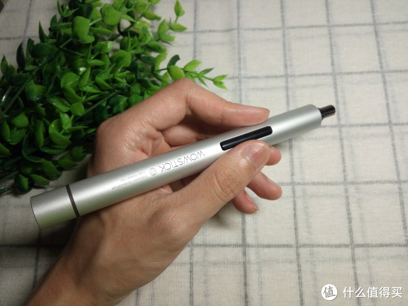 拆机更省时省力,WOWSTICK TRY双动力精密螺丝刀体验