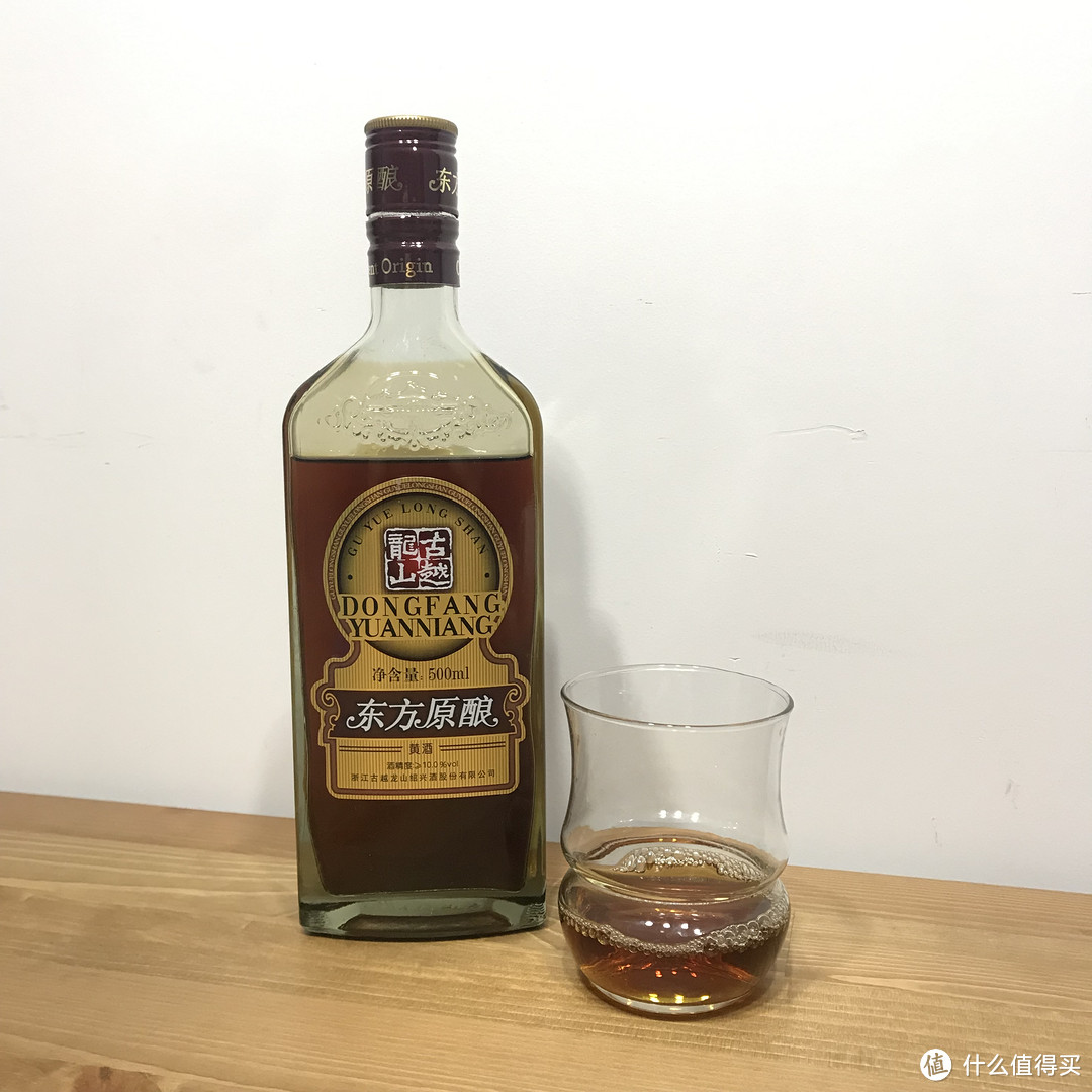 十款半甜黄酒横向比较。酒且盈盏，不负香甜。