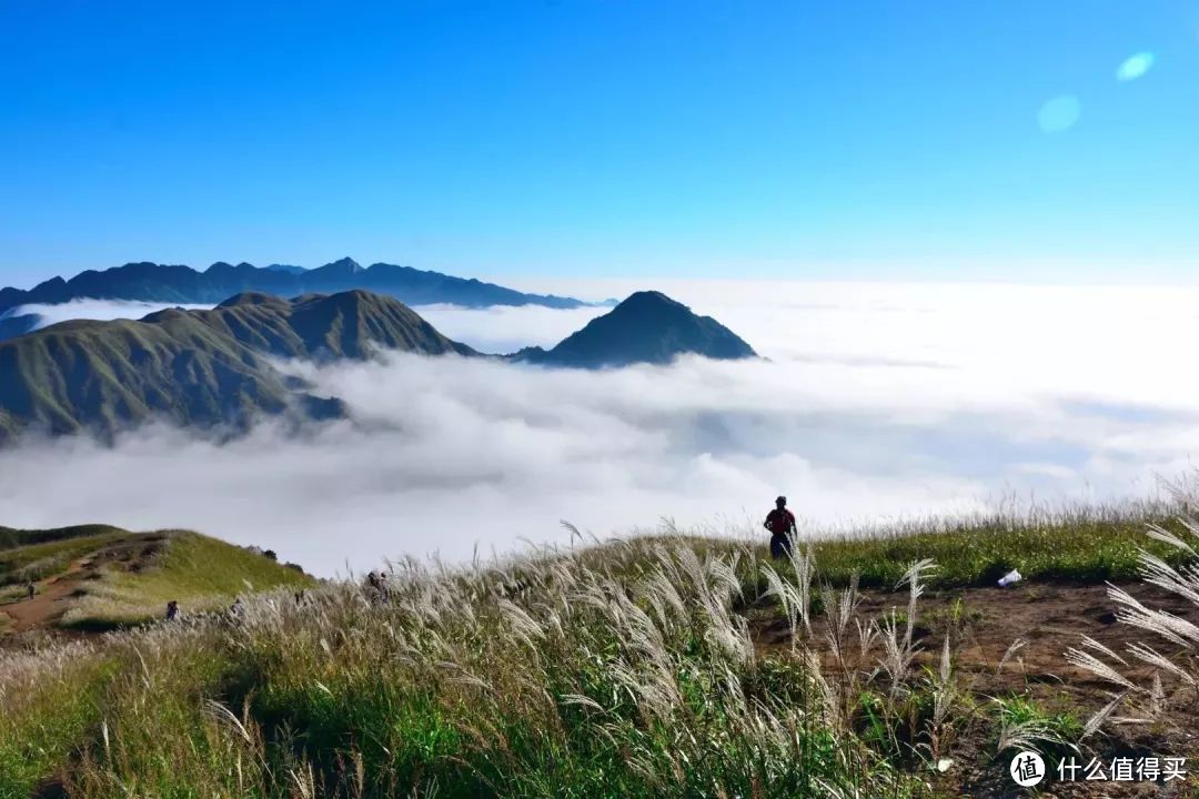 用脚步丈量武功山，感受“履步彩云间”的意境