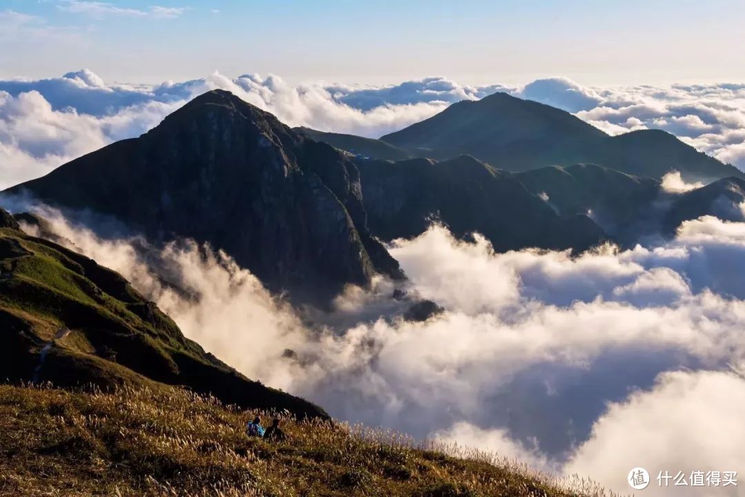 用脚步丈量武功山，感受“履步彩云间”的意境