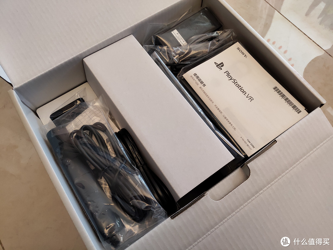 游走在幻境与现实之间——PlayStation VR深度评测及《除夕:双鱼玉佩》体验报告