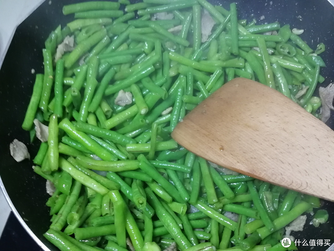 打卡第三天--蛋炒饭、红苋菜、炒豆角