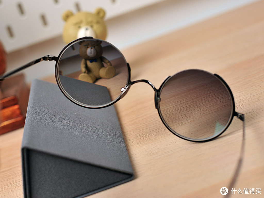 备战夏天，墨看世界：TAPOLE 四分之三 凹造型圆形眼镜选购+佩戴分享