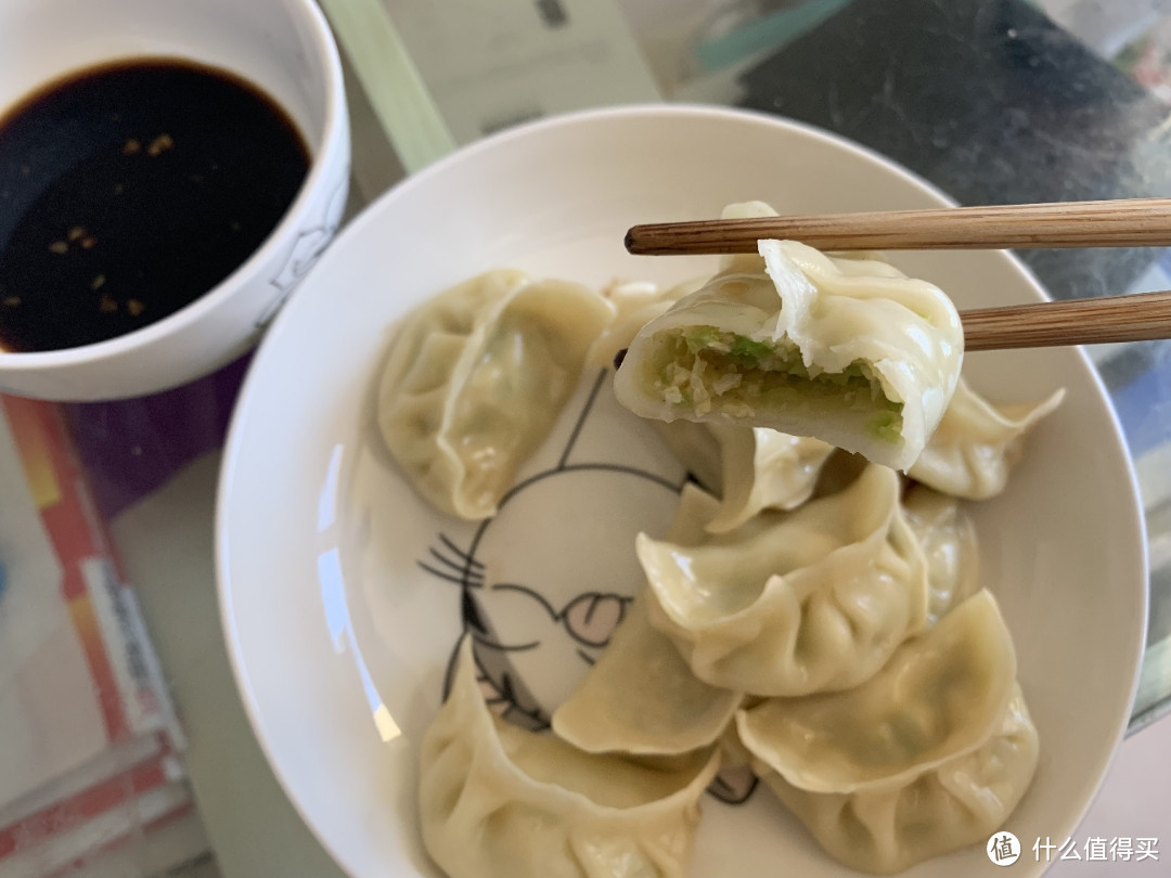 来尝尝西葫芦鸡蛋馅的蒸饺和水饺，附详细和素馅，蒸煮饺子教程