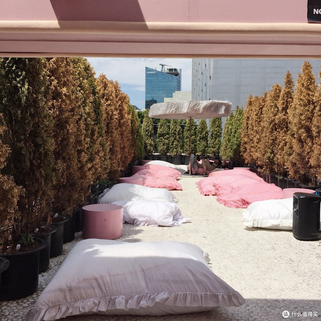 "番"遍全球 | 带你去逛首尔最火的网红服装店