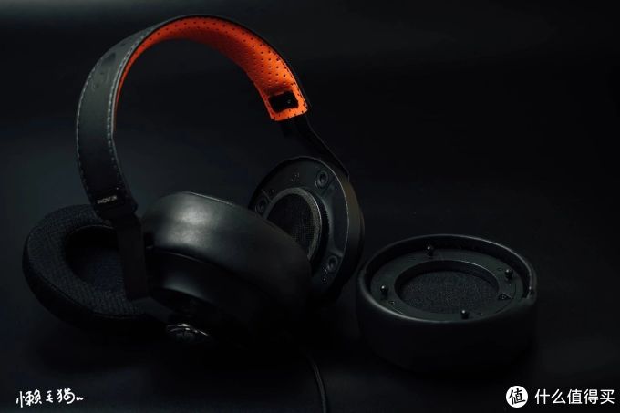 种猫草 篇九:电竞少女的新装备--骨伽Phontum 