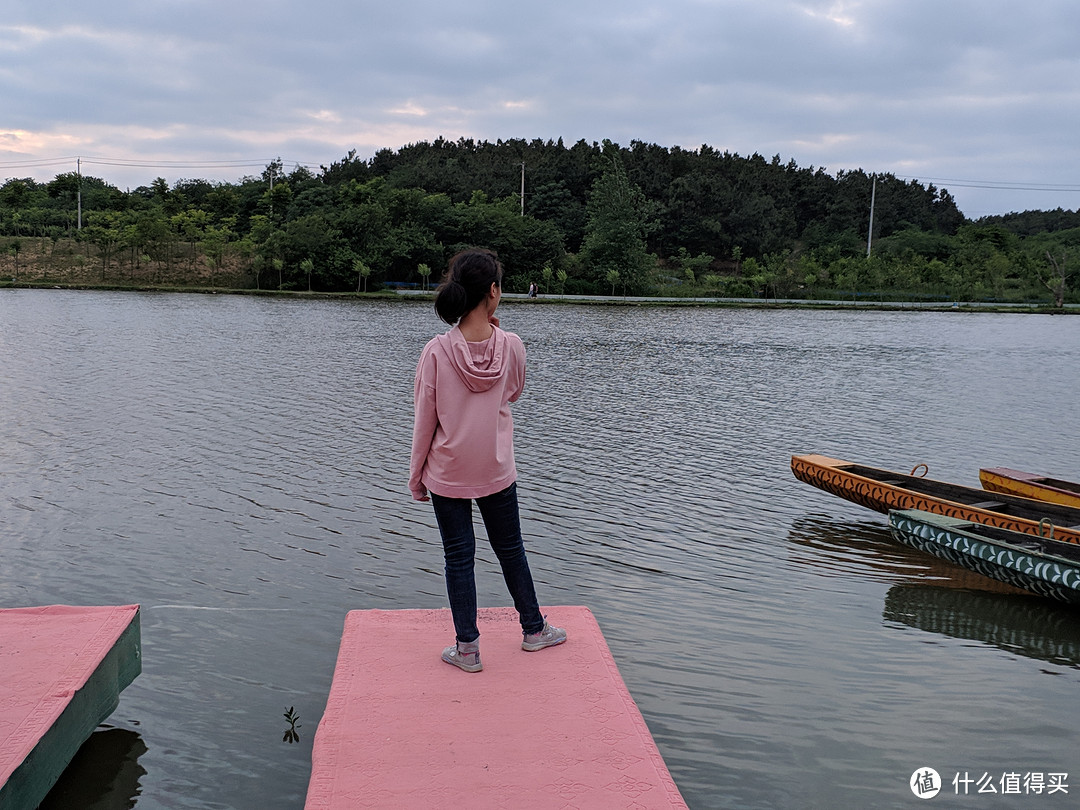 住木屋、滑草、射箭、越野卡丁车，一家人在滁州明光八岭湖的周末度假时光
