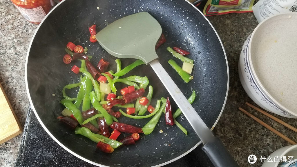 酸辣土豆丝，注意这几个小技巧，做出来更好吃哦！