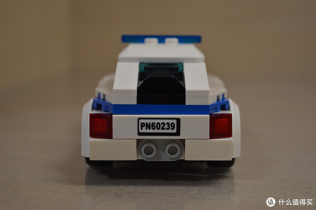 羞涩的第一次 历史课戴表玩积木首回：乐高LEGO 城市组系列60239 警察巡逻车