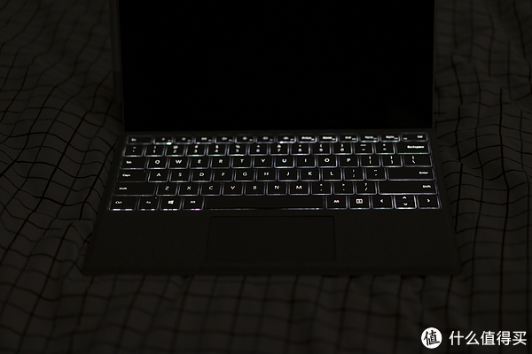 surface pro6背光键盘
