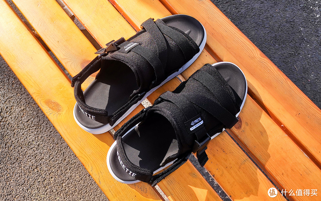 小米有品新上拖鞋，布质材料，还能变成凉鞋，129元值不值