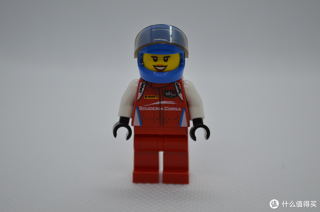 历史课戴表玩积木次回：乐高LEGO 超级赛车系列75886 法拉利488GT3“Scuderia Corsa"”