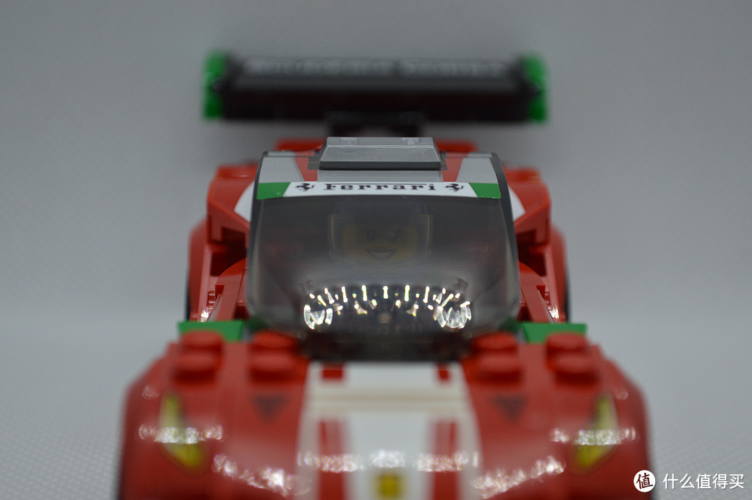 历史课戴表玩积木次回：乐高LEGO 超级赛车系列75886 法拉利488GT3“Scuderia Corsa"”