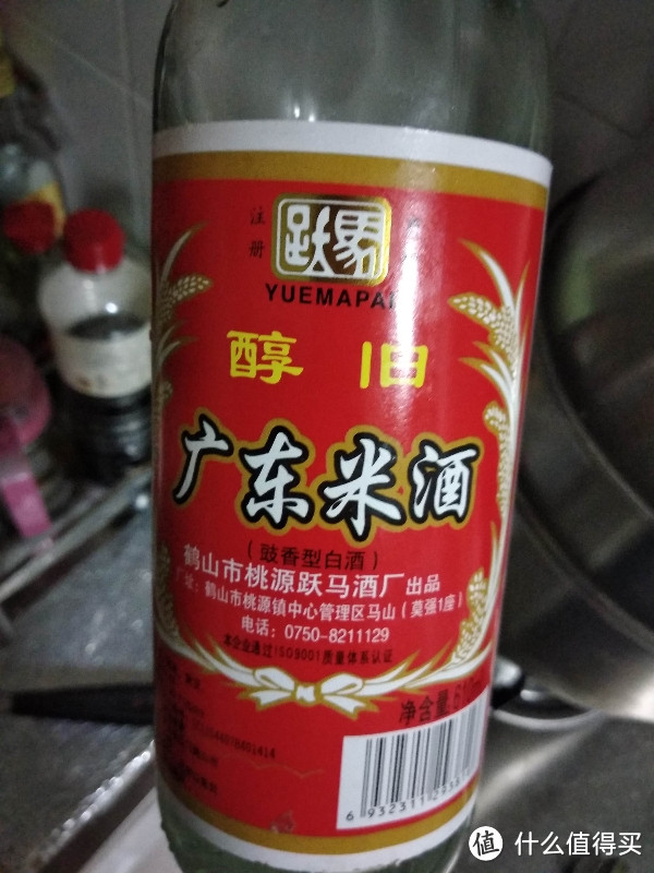 每天晒道拿手菜，今天晚上比较素之香肠炒豆芽菜。。。