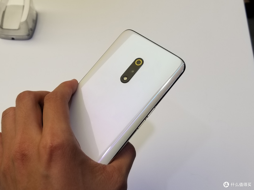 realme X体验报告：几乎改写了1500元手机的传统印象