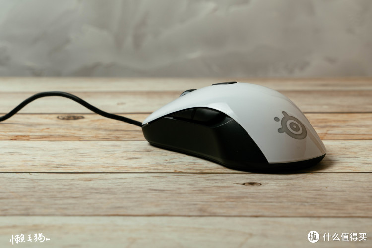 电竞少女的新装备--SteelSeries赛睿Rival 106游