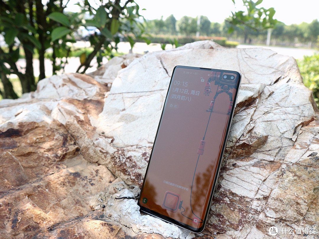 三星Galaxy S10+半月谈,“安卓机皇”的究极进化