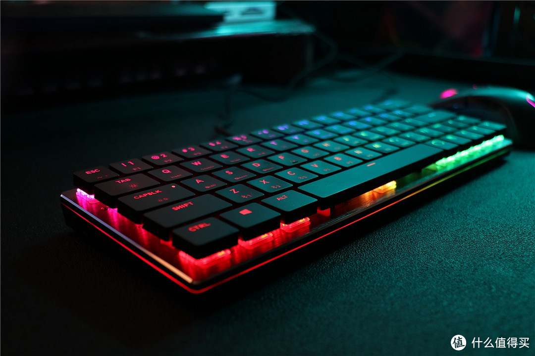 可以装进口袋的机械键盘，值得拥有--酷冷至尊 SK621 MX矮轴RGB机械键盘分享