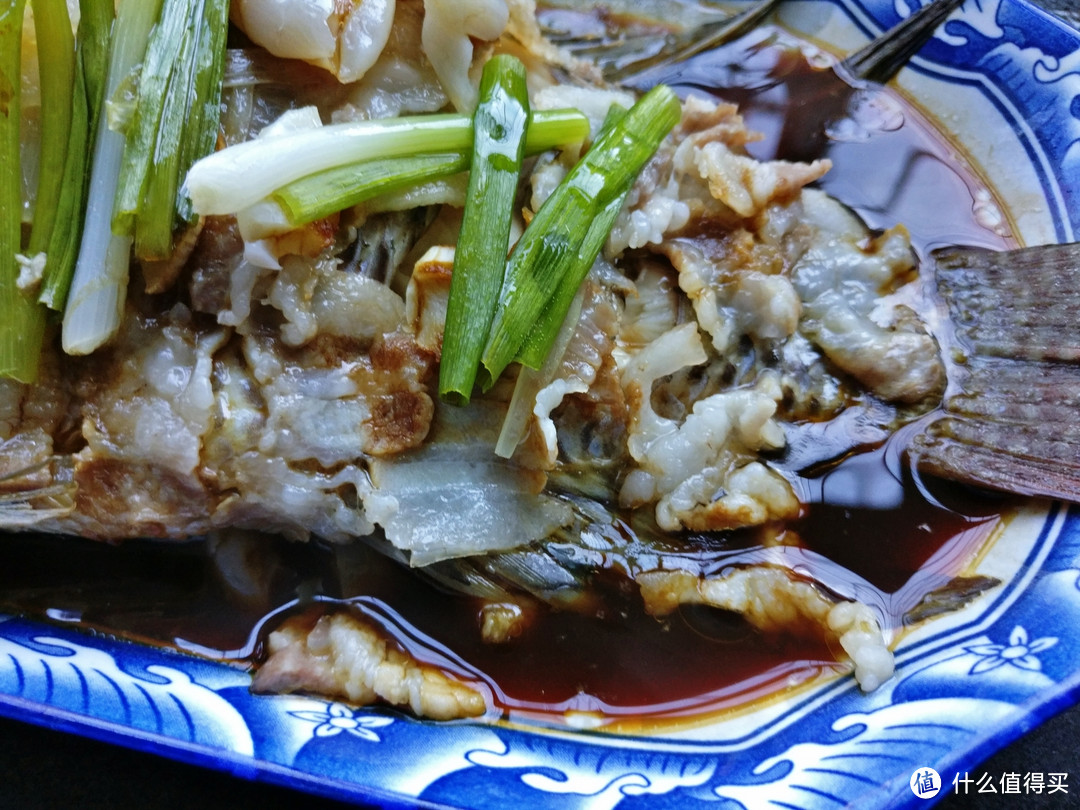 今天用罗非鱼做一道菜,鱼羊合之为鲜,清蒸罗非鱼
