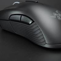 雷蛇 曼巴眼镜蛇TE竞技版 鼠标外观展示(灯带|滚轮|logo|侧裙|按键)