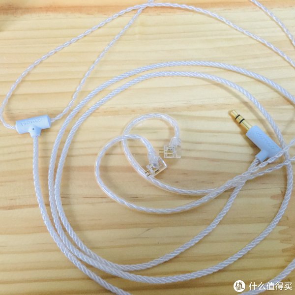 编织设计，有一定的防缠绕效果