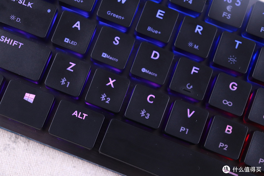 当机械键盘也玩轻薄化  酷冷至尊 SK621 Cherry MX 矮轴RGB机械键盘体验