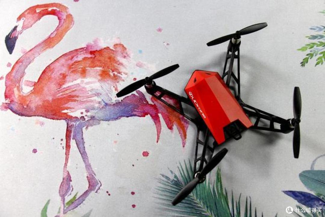 意念真的能控制无人机进行飞行？UDrone意念无人机上手真实体验