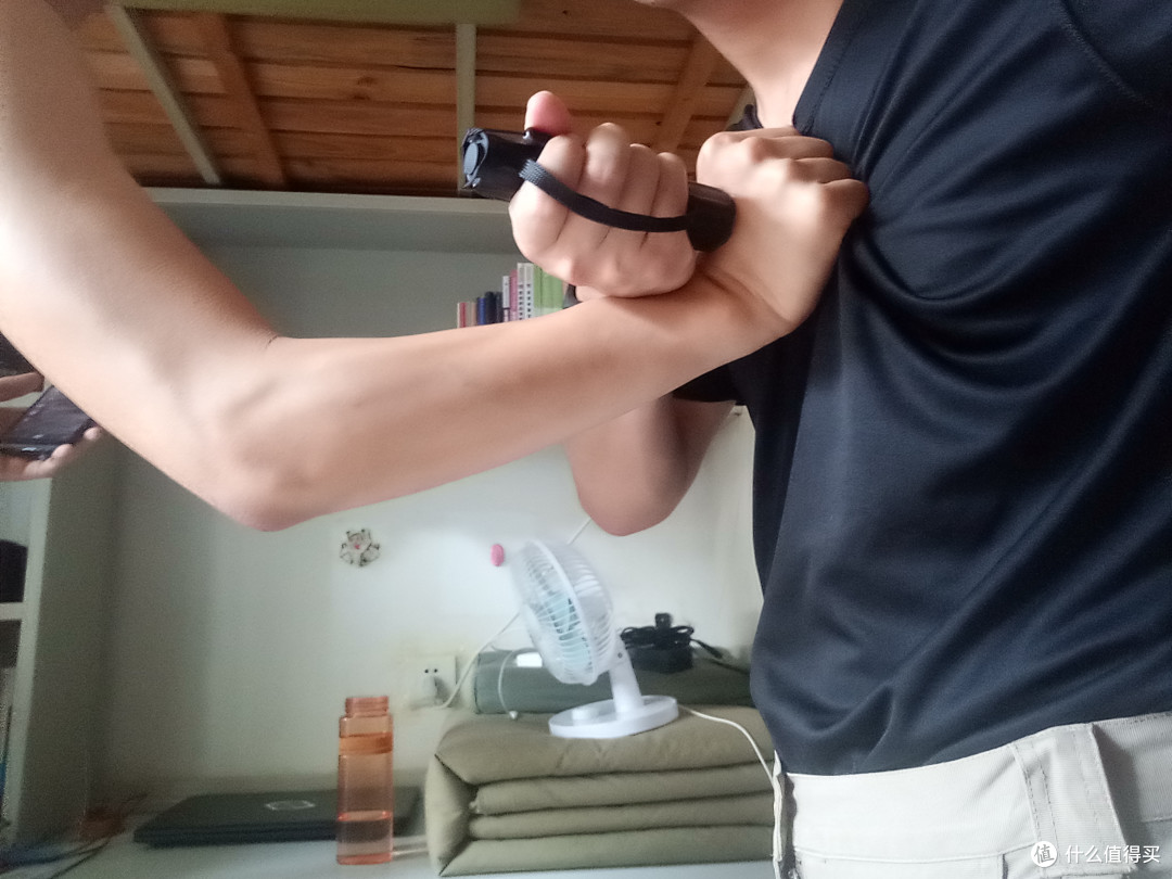 三防新品——纳丽德T5超远射战术手电测评