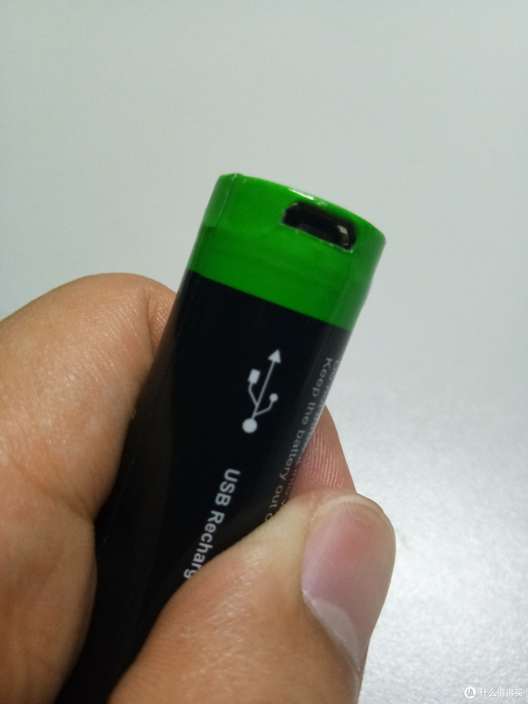 三防新品——纳丽德T5超远射战术手电测评