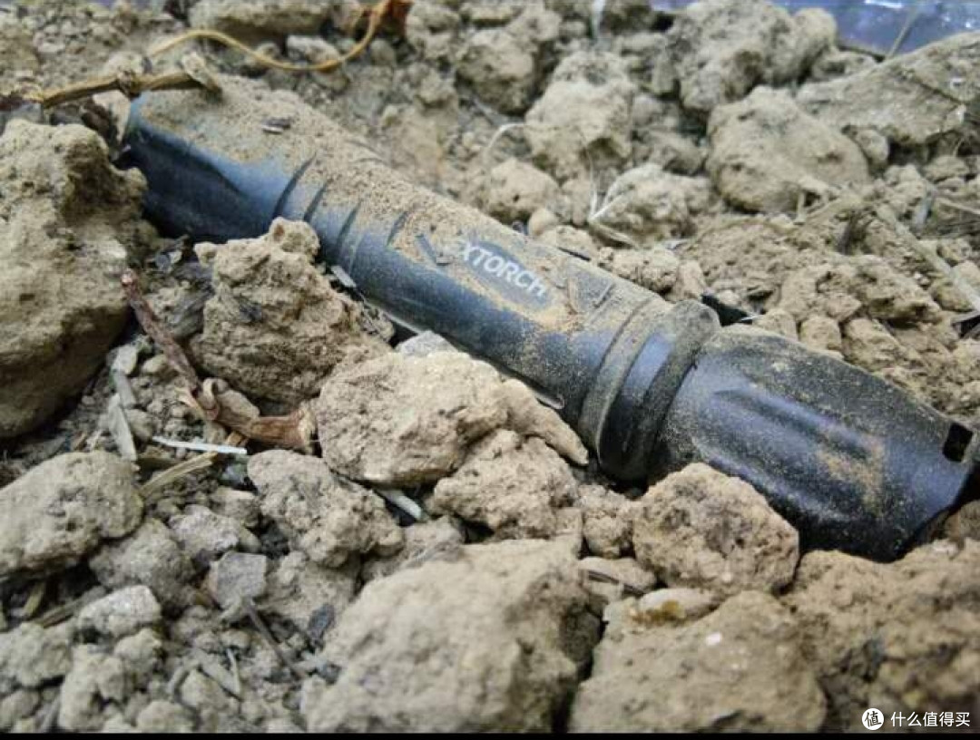 三防新品——纳丽德T5超远射战术手电测评