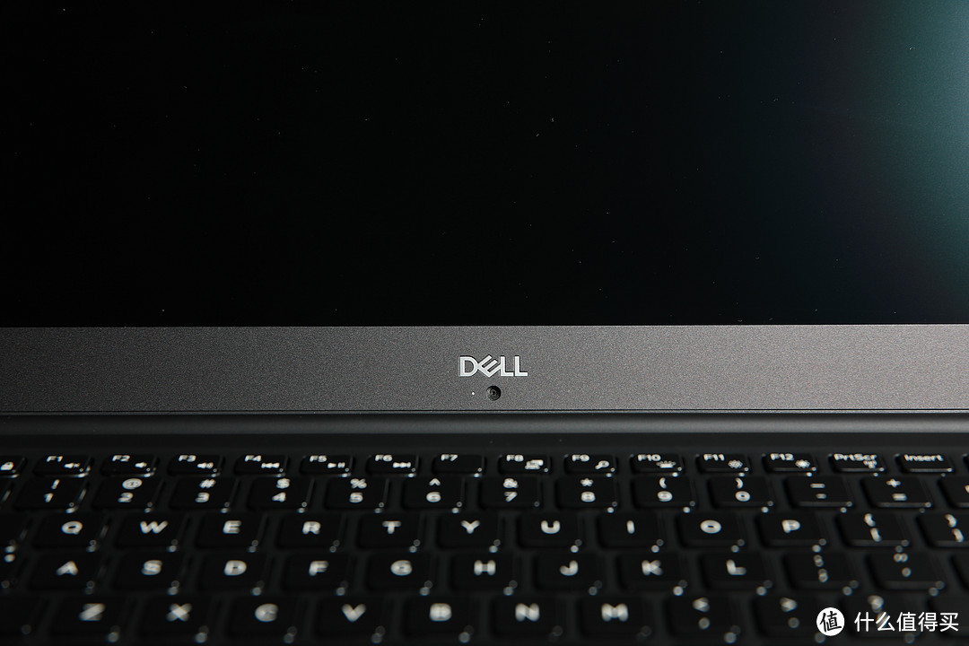 “618购机宝典”价格一万九！颜值与性能并存DELL 5530工作站开箱测试