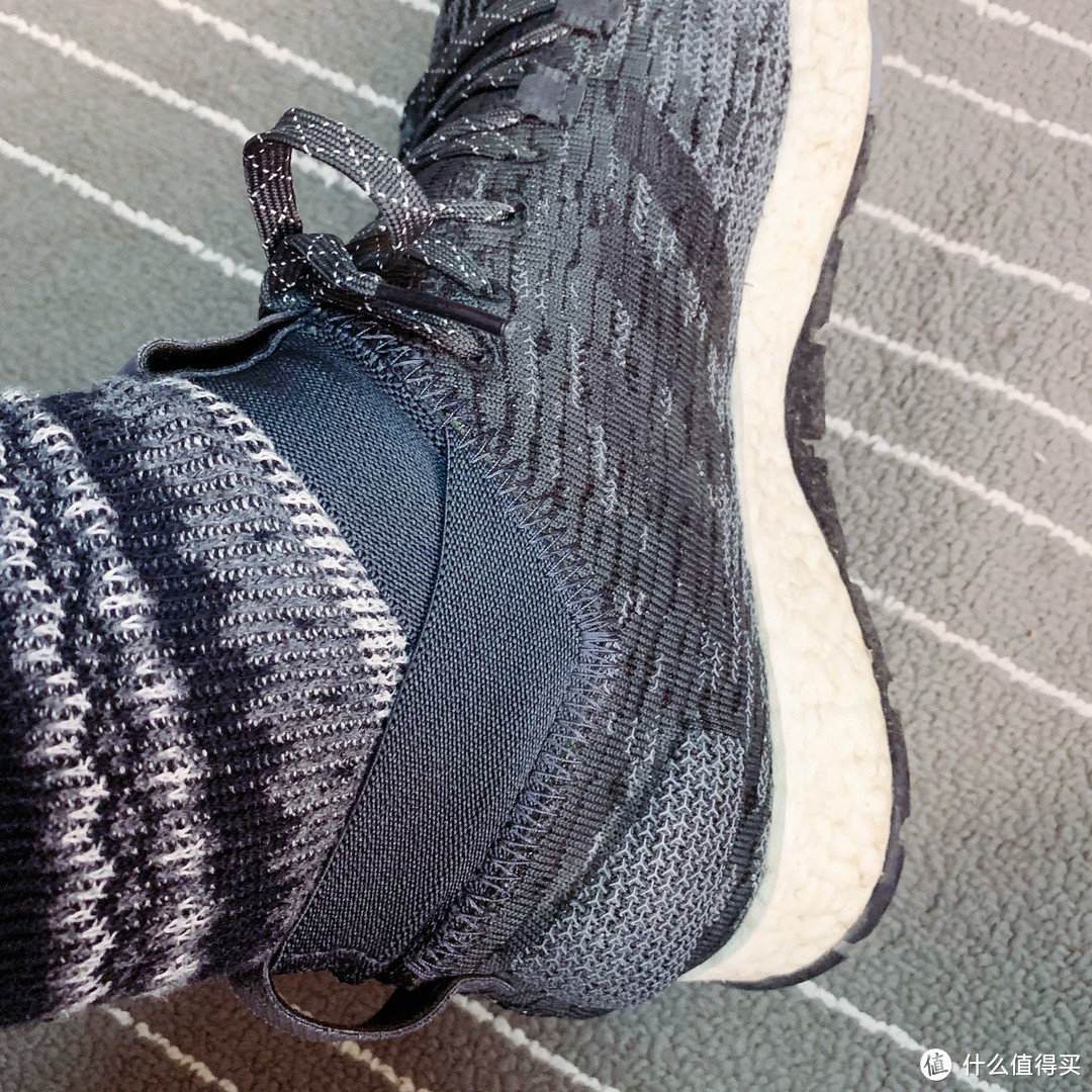 UltraBoost UNCAGED 跑步鞋，香是真的香，弹是真的弹！