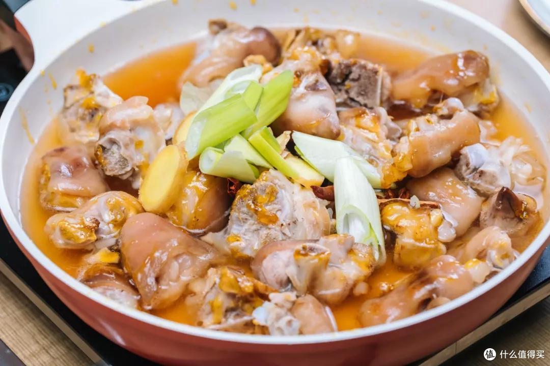 夏日开胃又养颜的菜,汤汁拌饭都好吃得不行