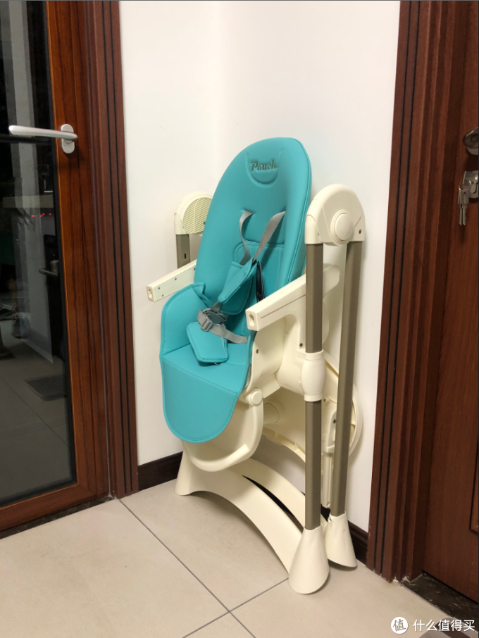 可调节、易收纳，Pouch婴儿餐椅K28开箱及使用感受