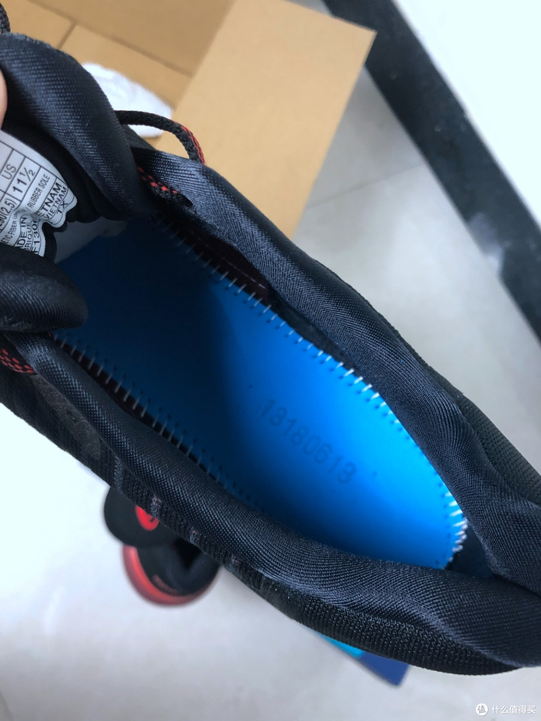 ASICS 亚瑟士 DynaFlyte 3 跑步鞋 开箱简评