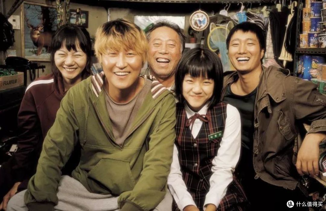拍出了《杀人回忆》和《寄生虫》的奉俊昊,到底是怎样神奇的存在!