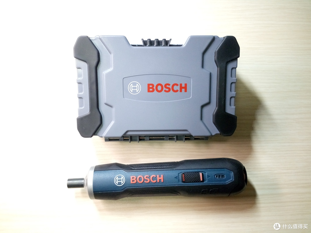 跟博世电动螺丝刀bosch go摆拍一下