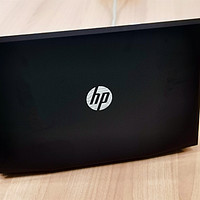 惠普光影精灵4 Pro笔记本电脑外观展示(接口|速度|读卡器|键盘|屏幕)
