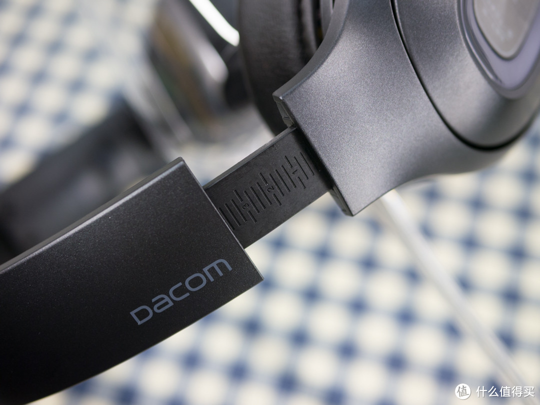颜值和性能双重在线的高性价比头戴式耳机——小试Dacom HF002
