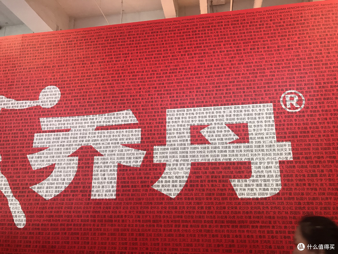 2019兰州国际马拉松之:双金赛事的参赛包都装了些什么
