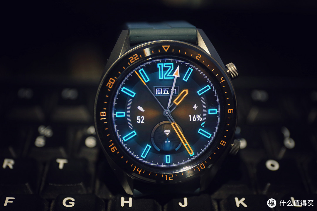 好看？长续航？运动监控？持续心律？息屏显示？？！统统都有 - HUAWEI WATCH GT活力款评测