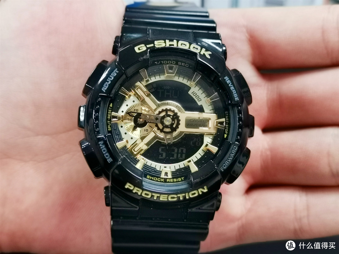 卡西欧手表 G-SHOCK 黑金GA-110GB-1A使用体验