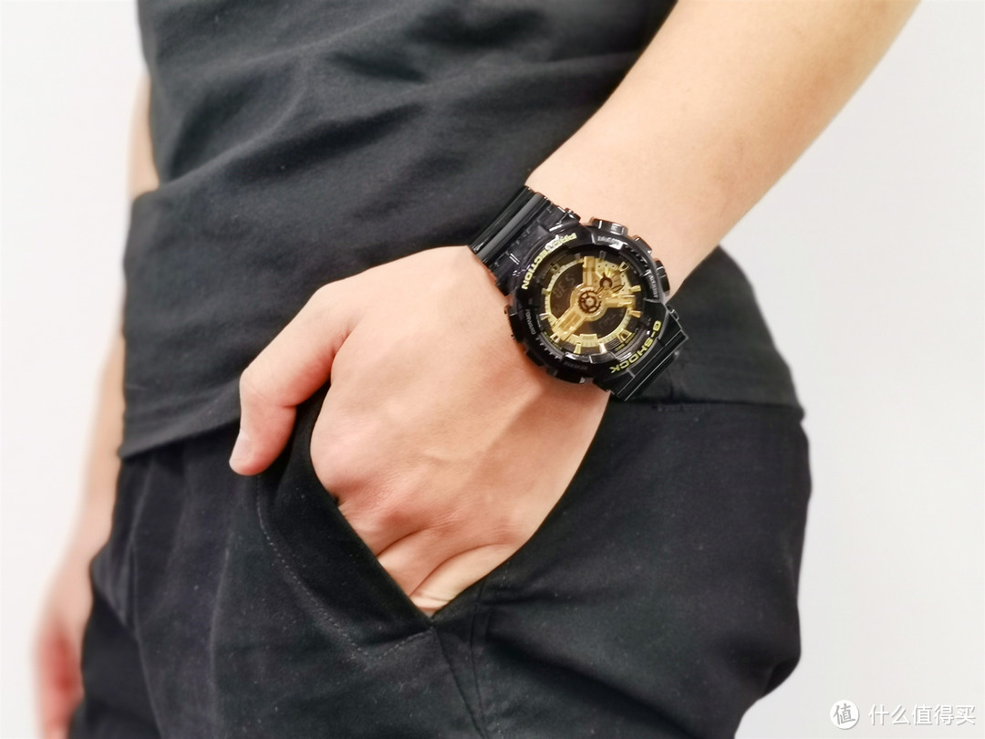 卡西欧手表 G-SHOCK 黑金GA-110GB-1A使用体验